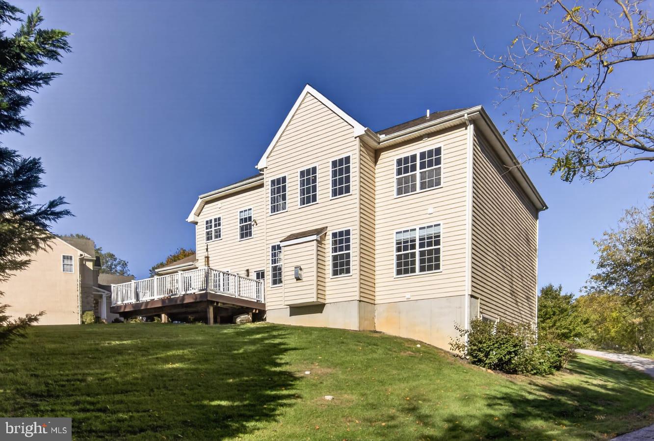 15 Windsor Ct Property Photo 89