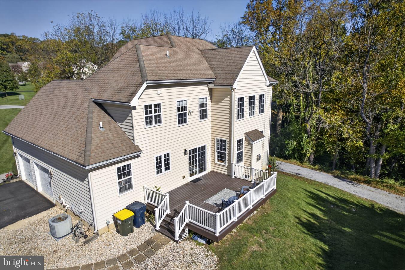 15 Windsor Ct Property Photo 115