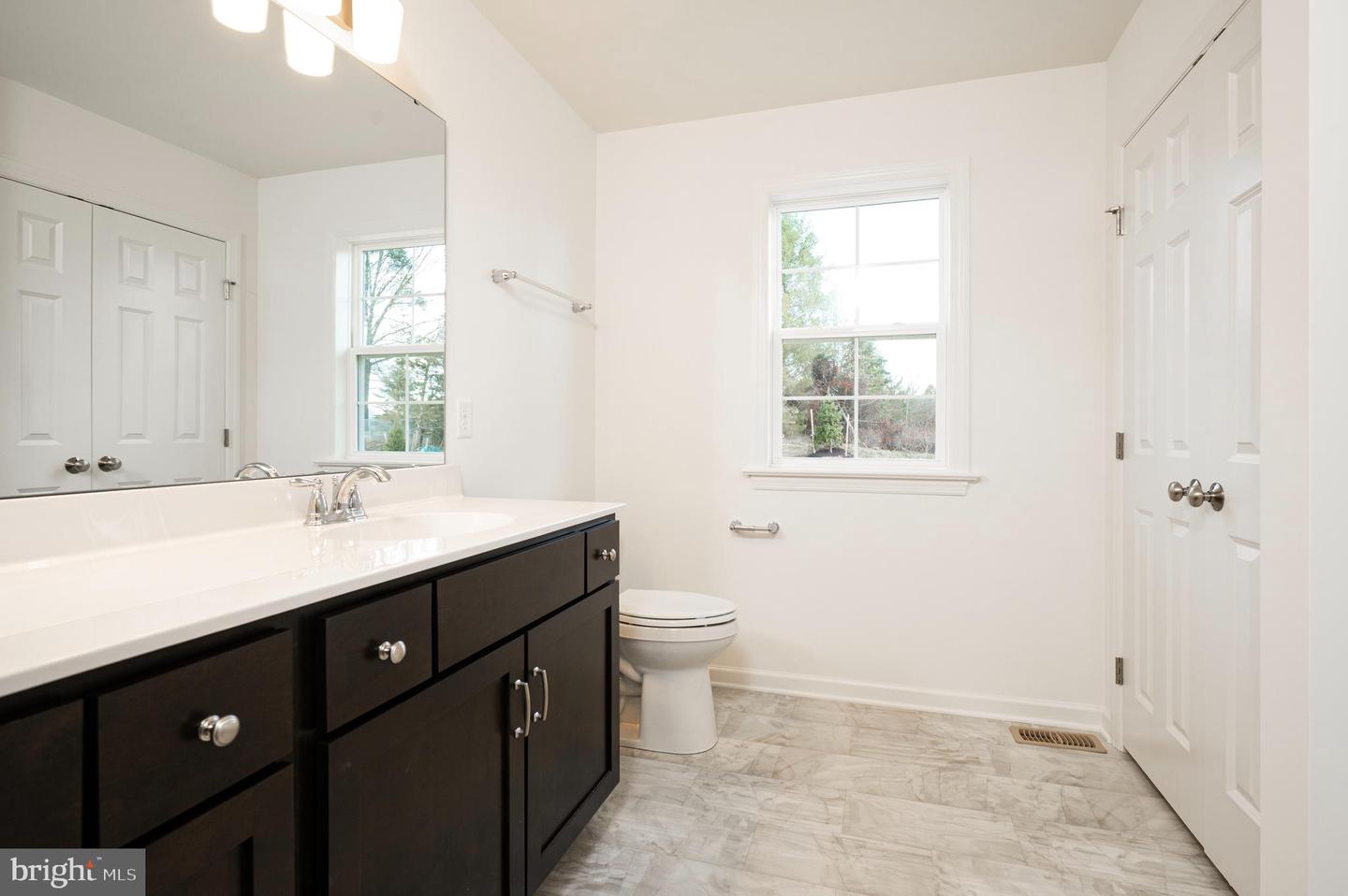 1015 Mary's Way #lot #37 Property Photo 13