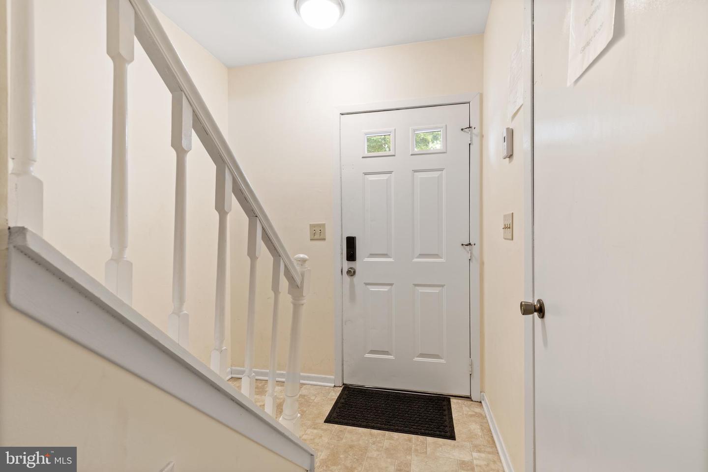 276 Broad St Property Photo 2