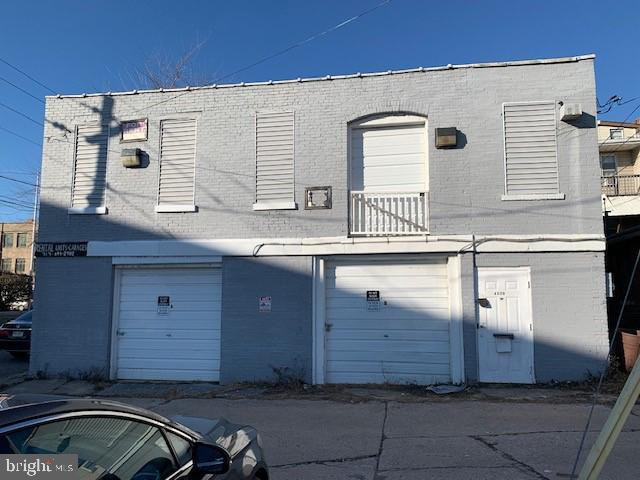 1926 Central St Property Photo 1