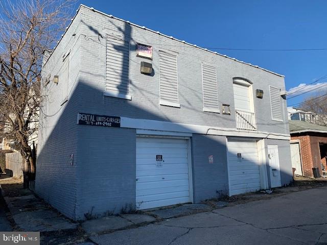 1926 Central St Property Photo 2
