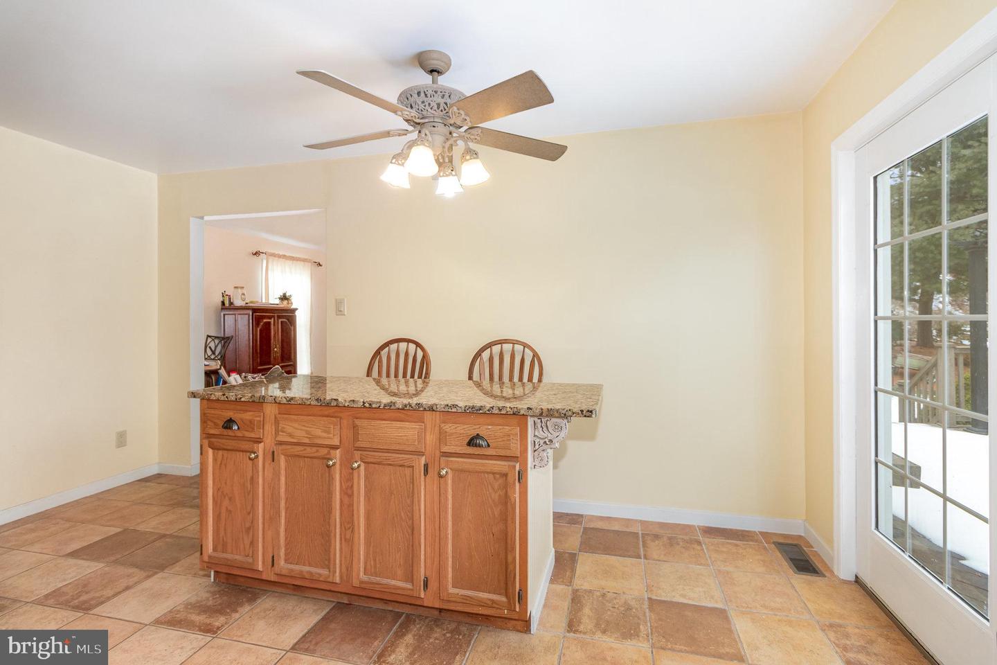 4229 Roundtop Rd Property Photo 9