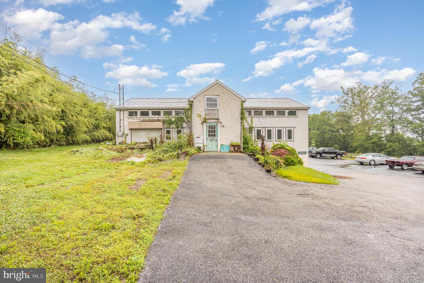 4229 Roundtop Rd Property Photo 48