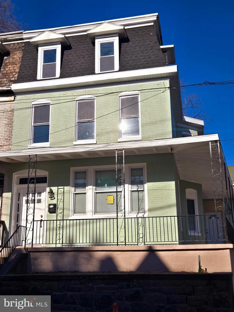 103 N 2nd St Property Photo