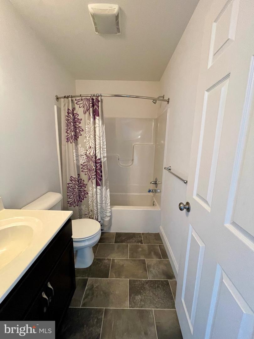 8431 Hilton St Property Photo 15