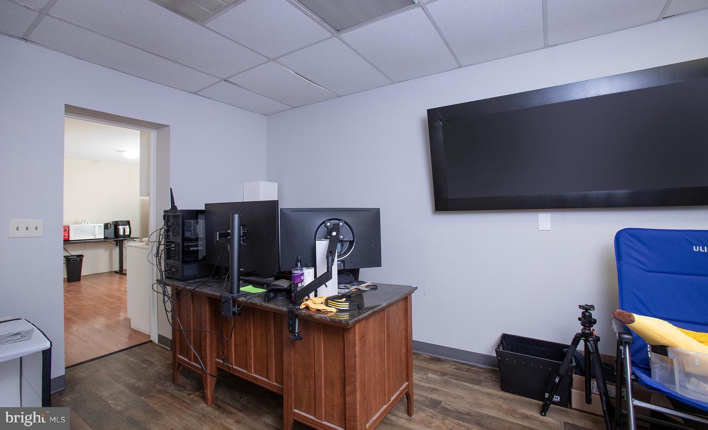 2200 Woodview Dr #unit B Property Photo 15