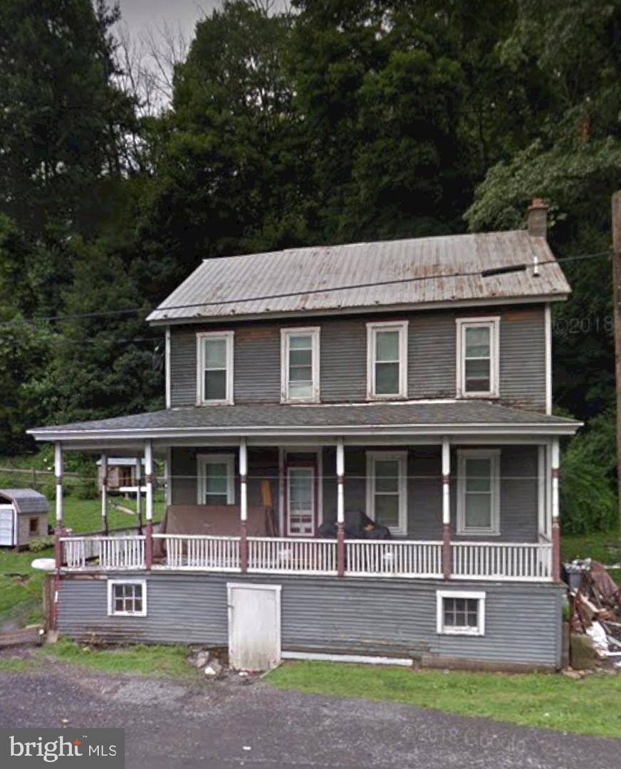 17023 Real Estate Listings Main Image