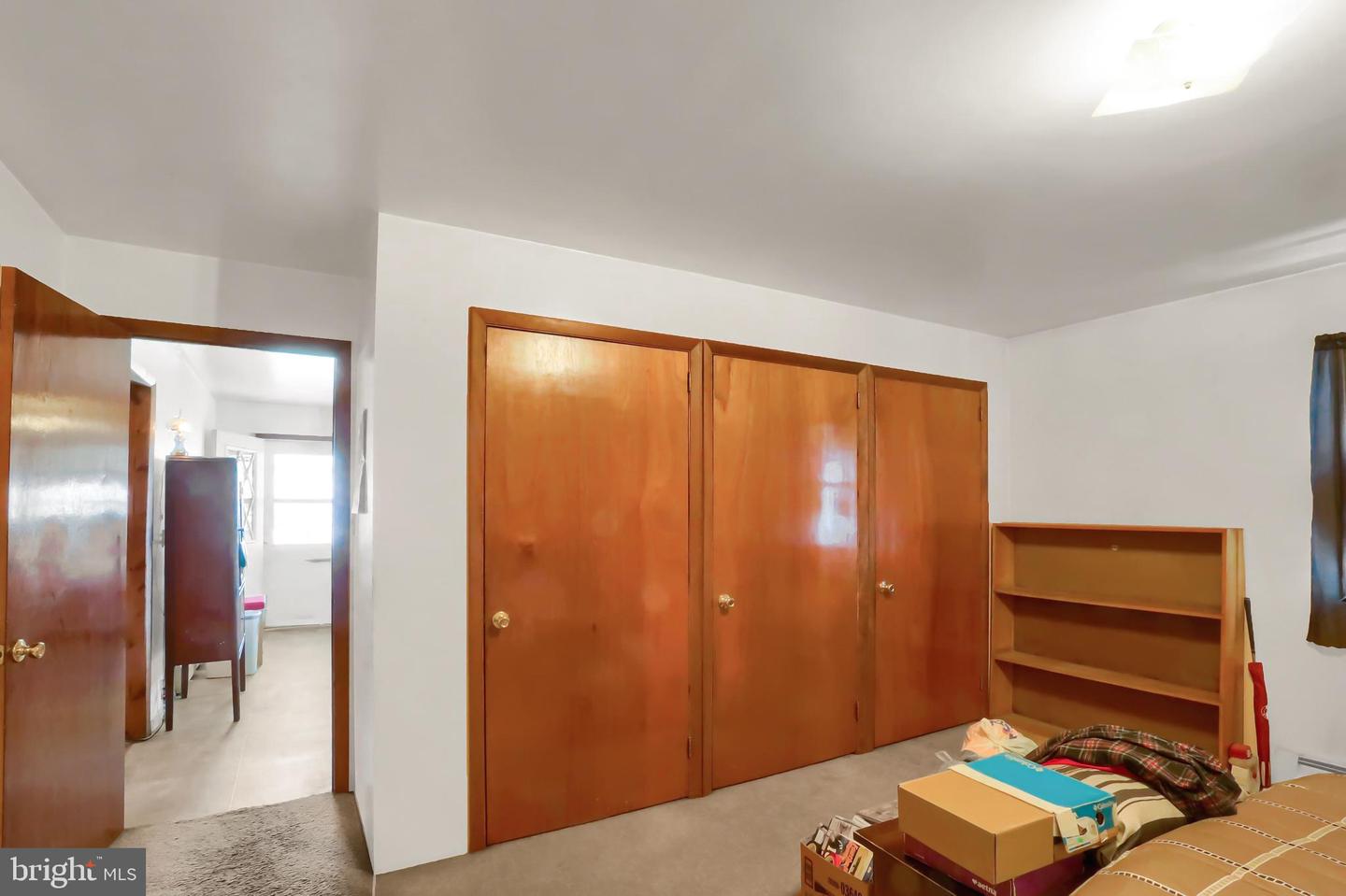 641-645 Main St Property Photo 19