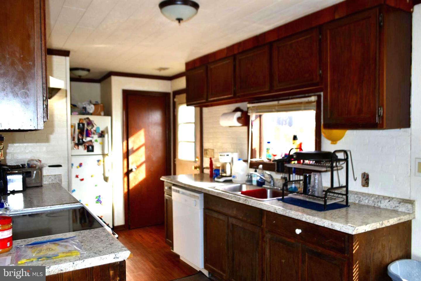 132 Columbia St Property Photo 10