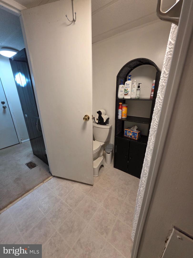 5556 Poplar St Property Photo 31