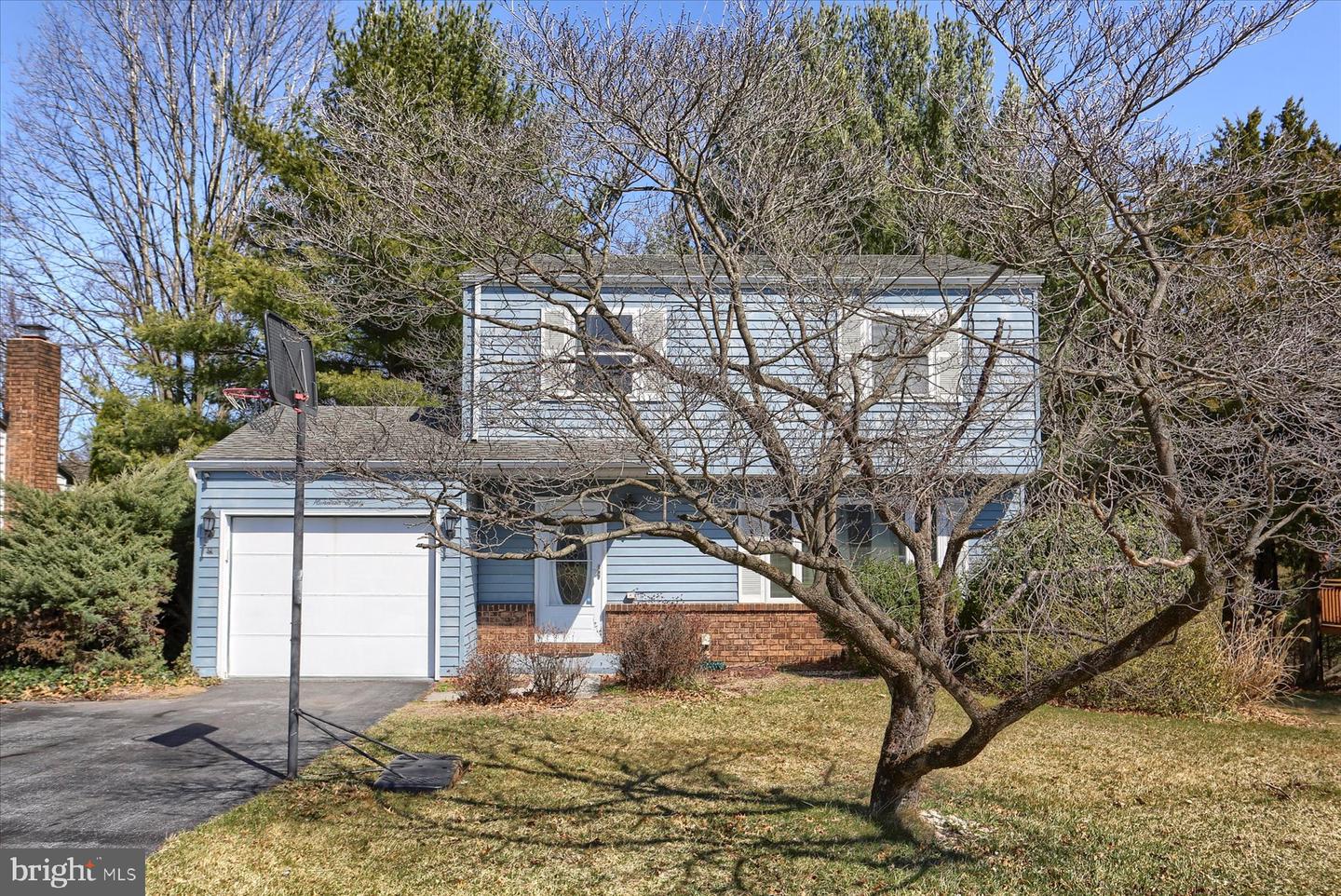 680 Cardinal Dr Property Photo