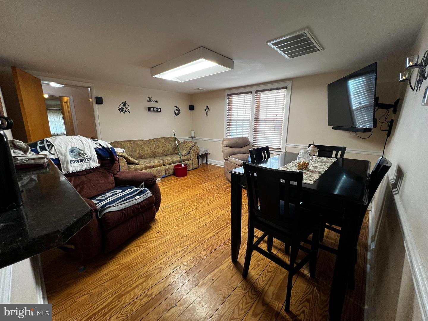 207 Market St Property Photo 23