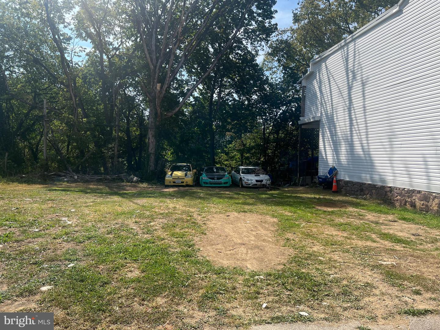 1185 Bailey St Property Photo 1