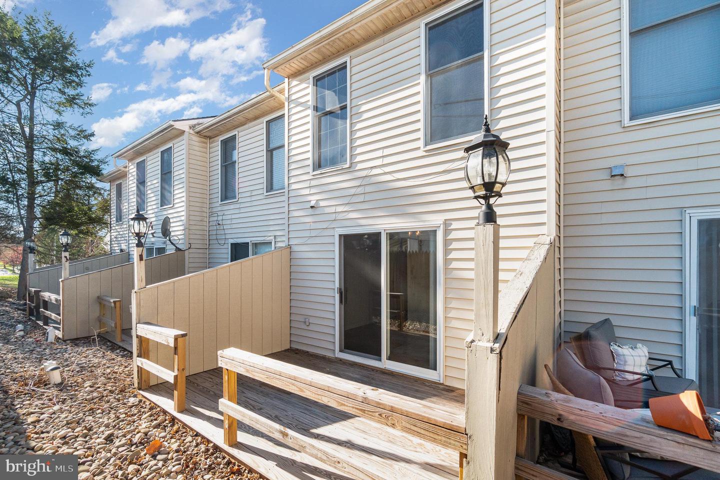 221 Duke St #d Property Photo 15