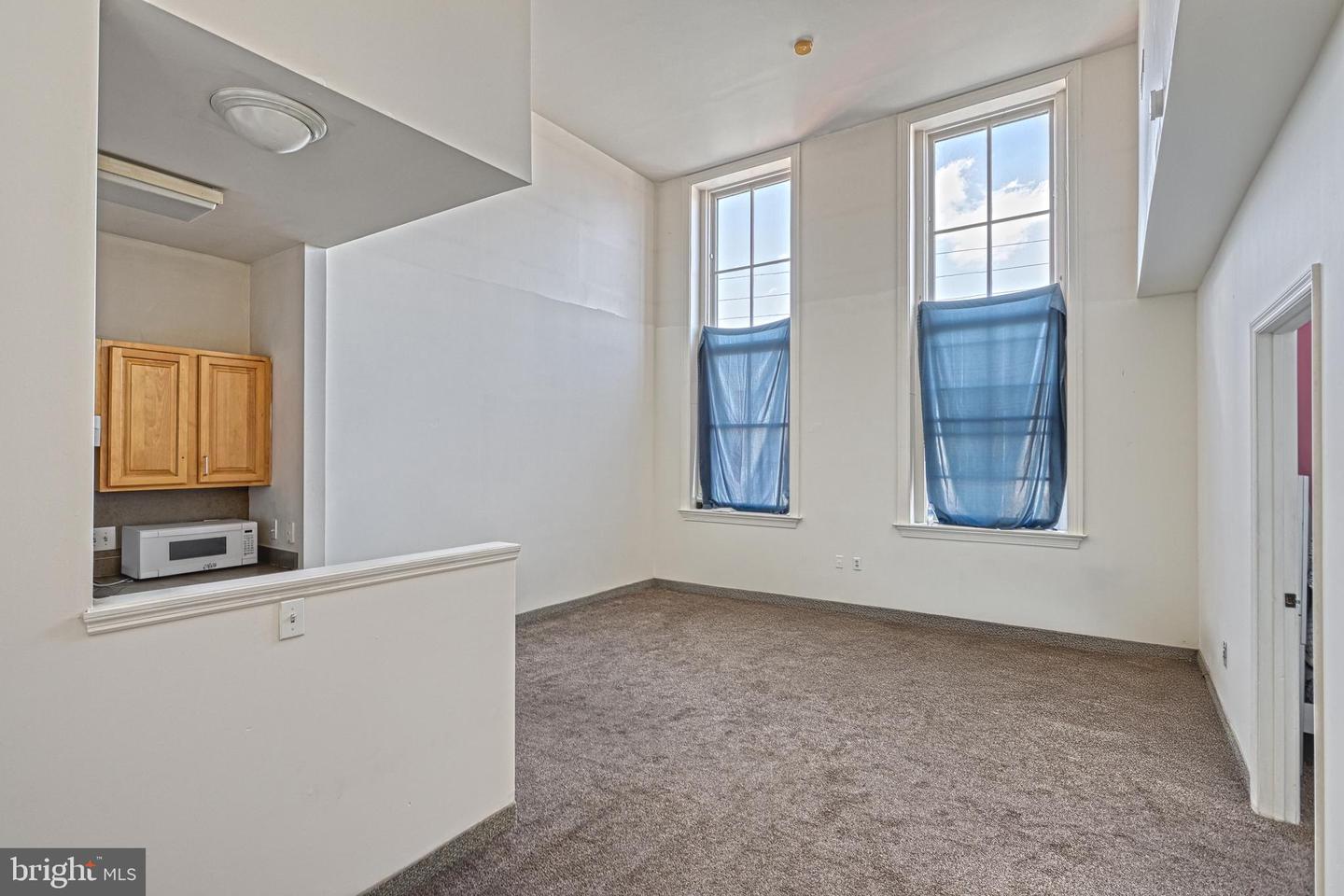 1312 Derry St Property Photo 15