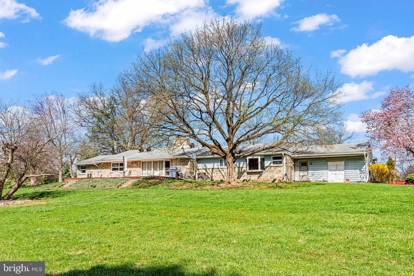 1625 Mitchell Rd Property Photo 34