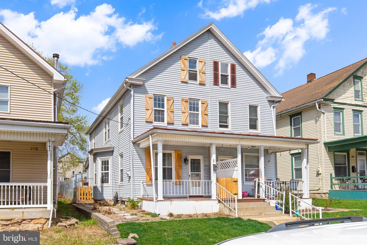 611 Union St Property Photo