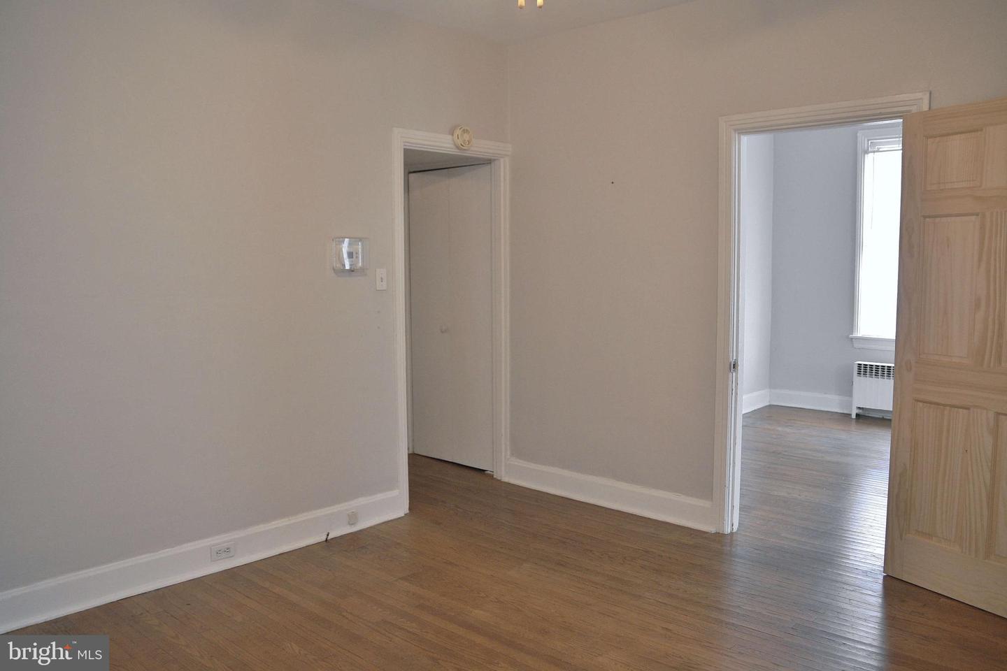 537 2nd St Property Photo 9