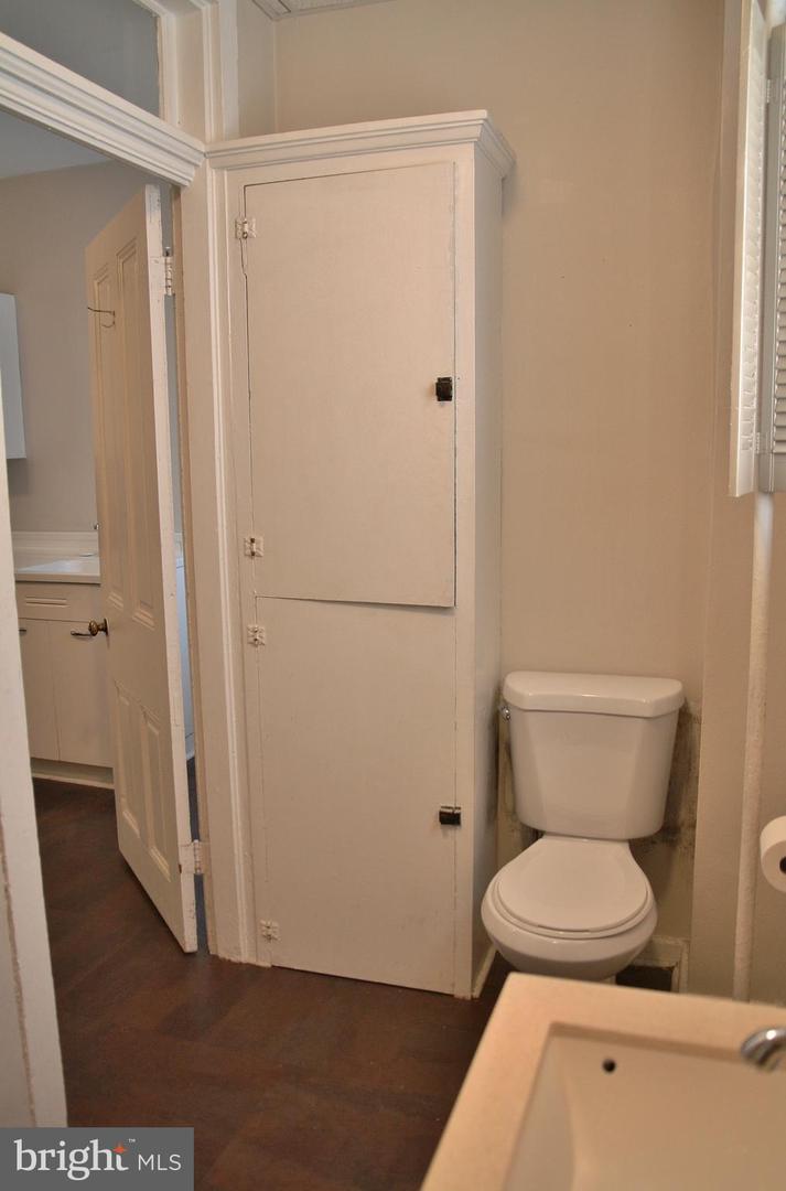 537 2nd St Property Photo 12