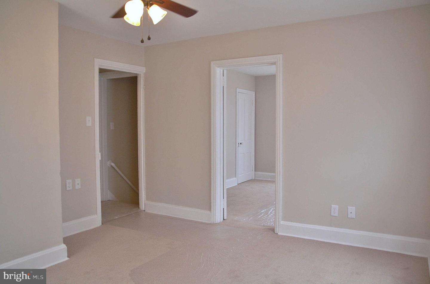 537 2nd St Property Photo 20
