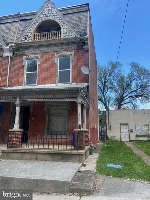 129 N 13th St Property Photo 14