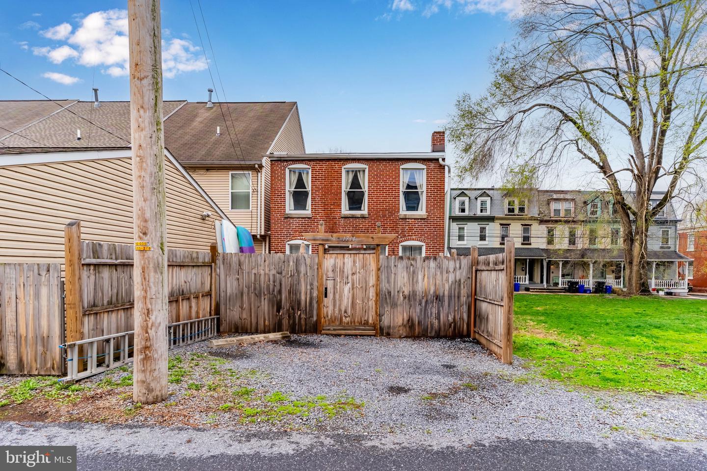 1711 Susquehanna St Property Photo 25