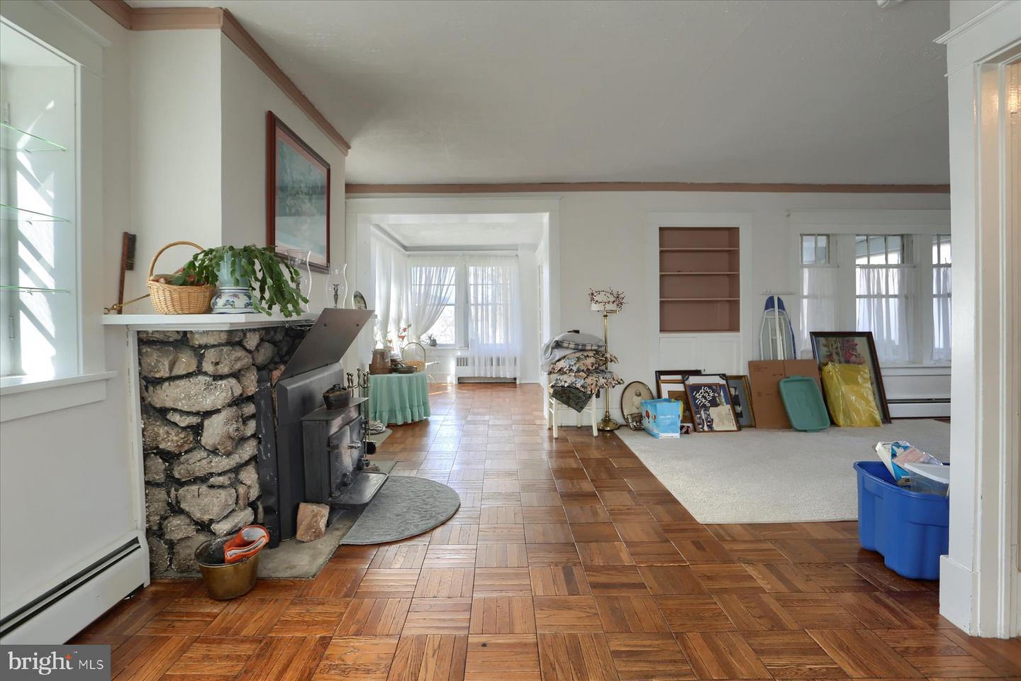 4 Hillside Rd Property Photo 14