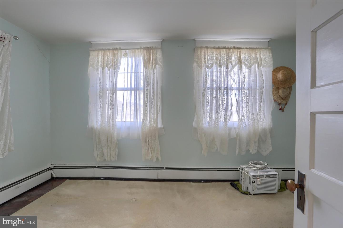 4 Hillside Rd Property Photo 24