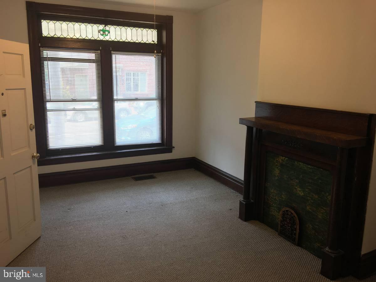 109 Boas St Property Photo 4