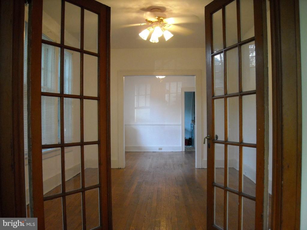 3112 & 3112 1/2 N 3rd St Property Photo 2