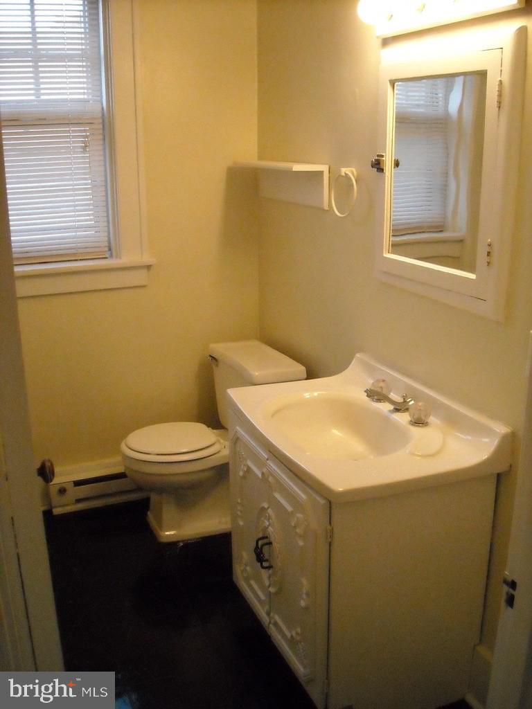 3112 & 3112 1/2 N 3rd St Property Photo 9