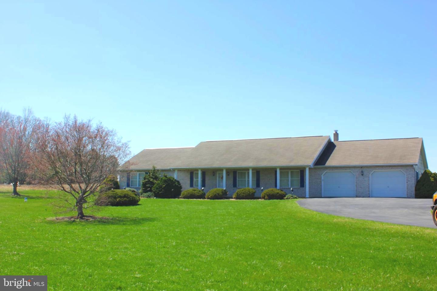 870 Mountain House Rd Property Photo 1