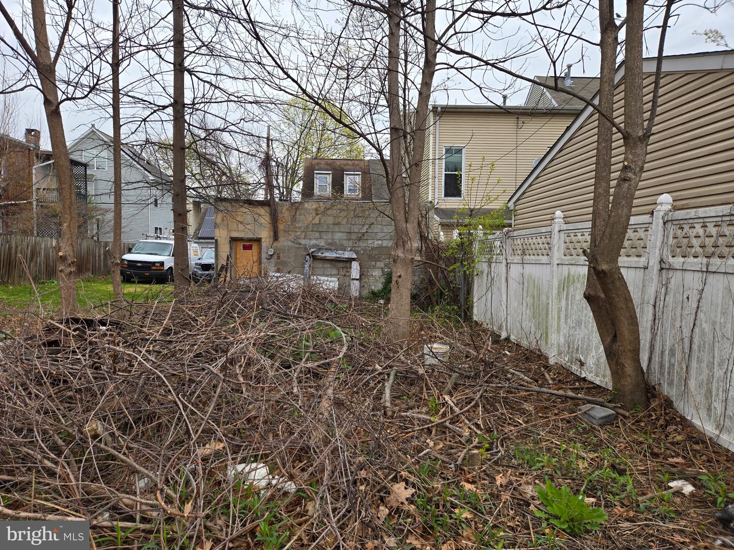1750 Logan St Property Photo 5