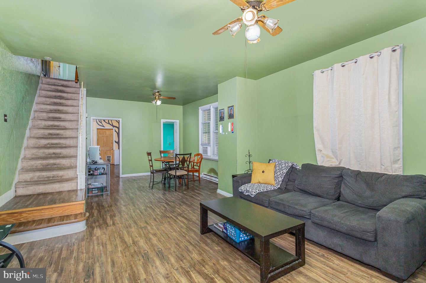 154 N Catherine St Property Photo 4