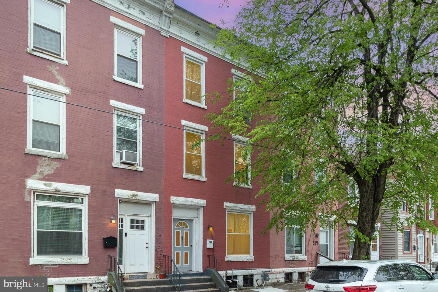 521 Emerald St Property Photo
