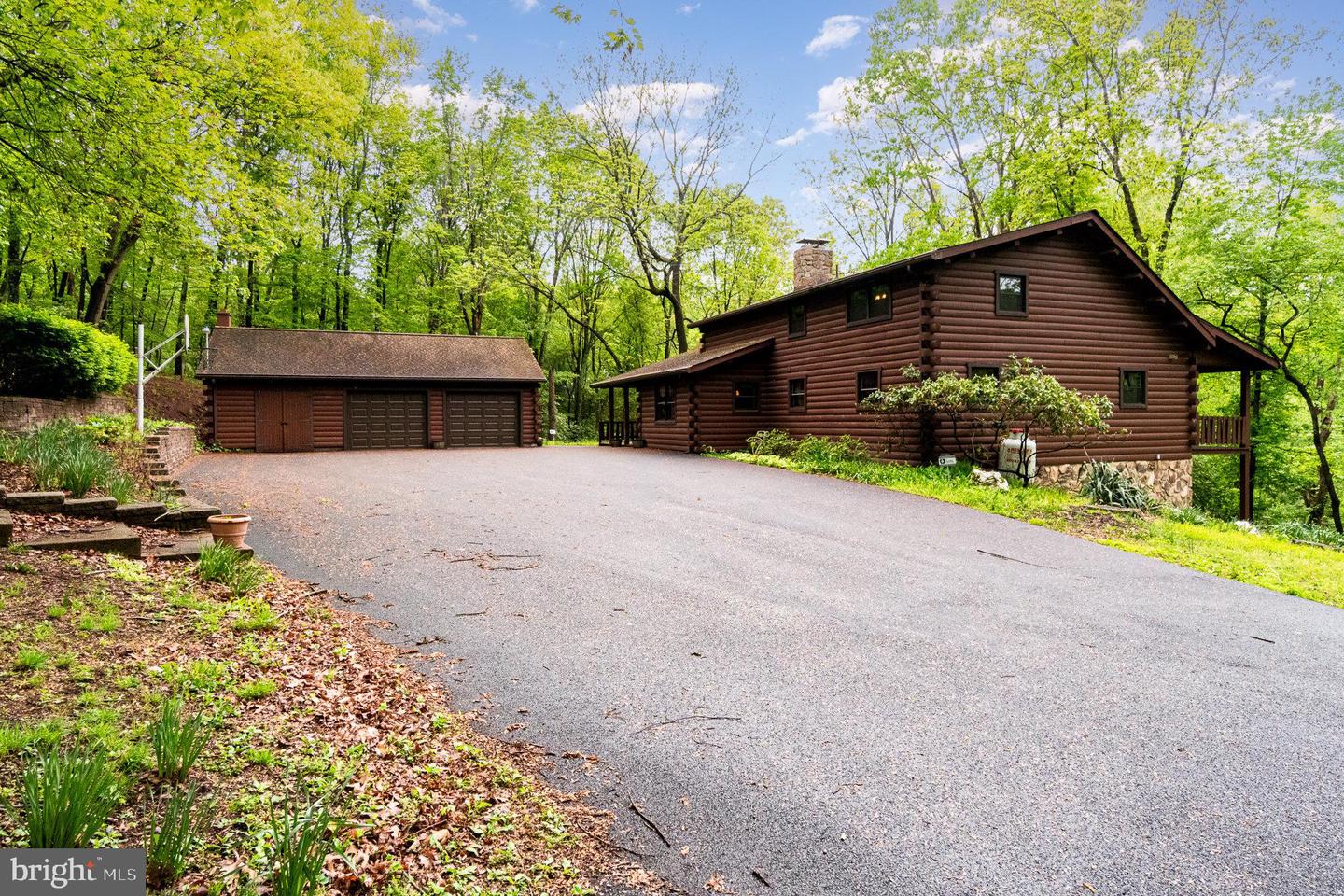 60 Mcelwee Rd Property Photo 1