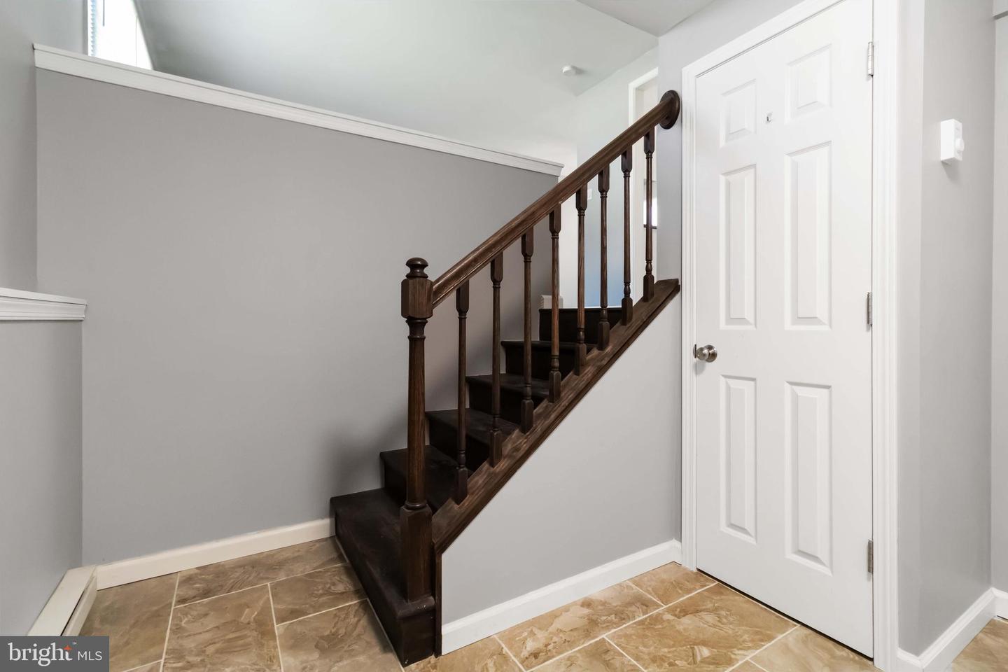 8892 Mckinley Ct Property Photo 7