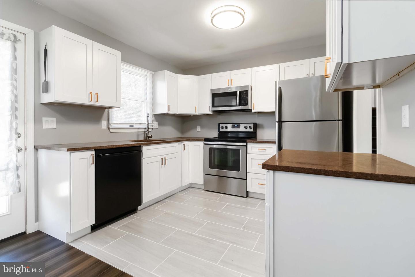 8892 Mckinley Ct Property Photo 12