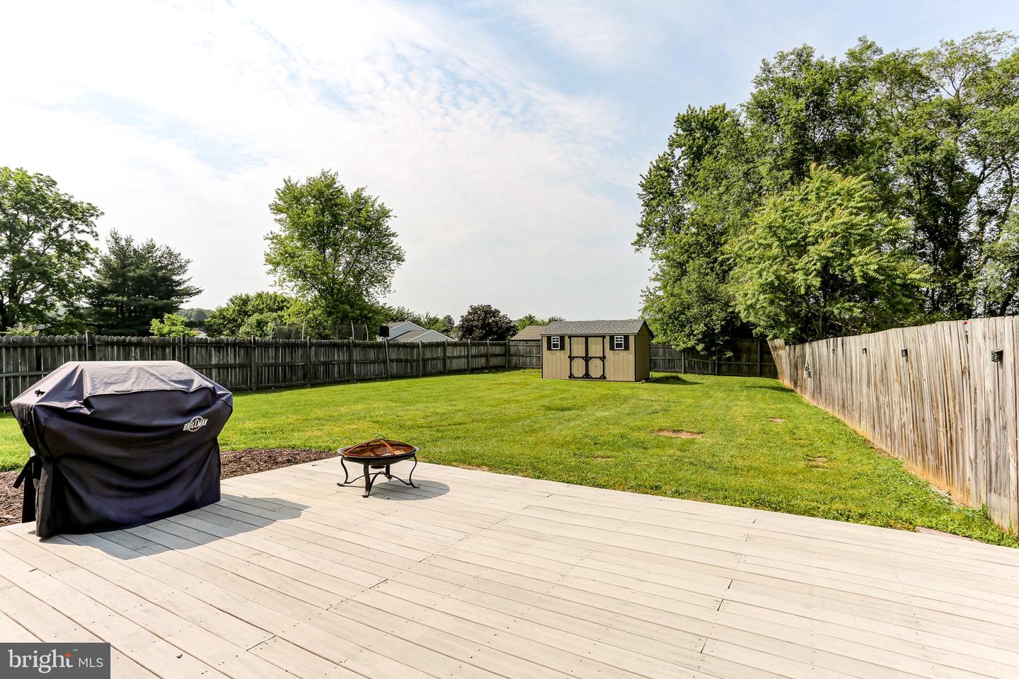 8678 Paxton St Property Photo 20