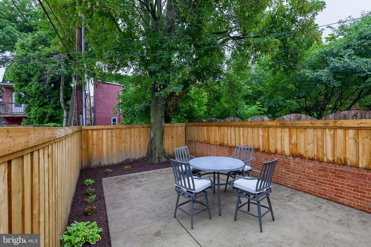 258 Herr St Property Photo 40