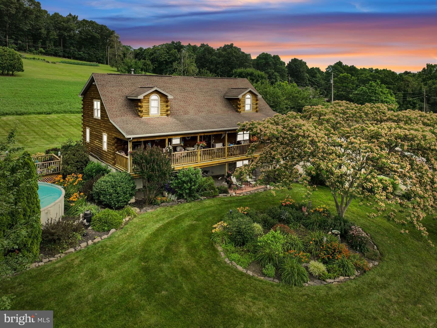 1105 RIDGE RD