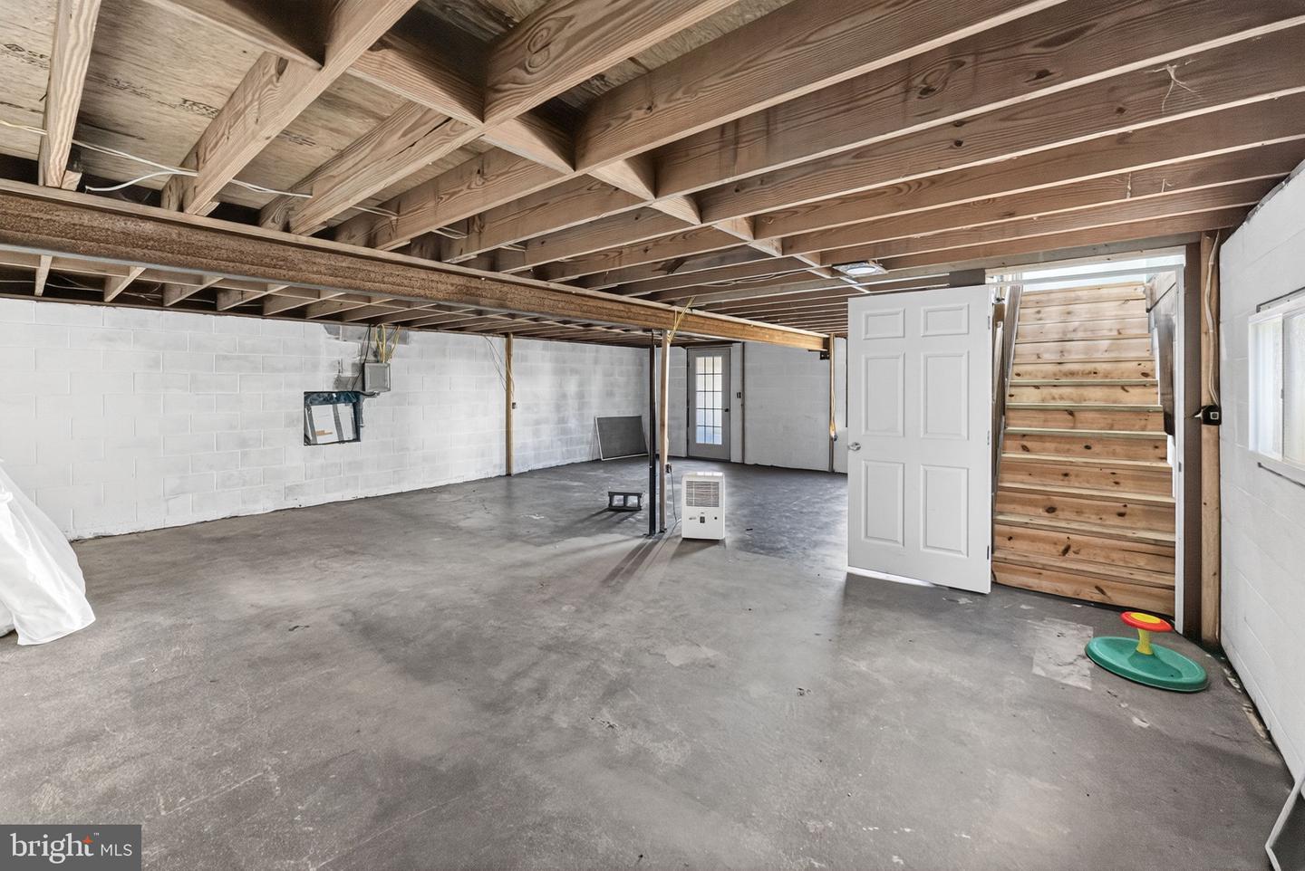 1238 Erdman Rd Property Photo 13