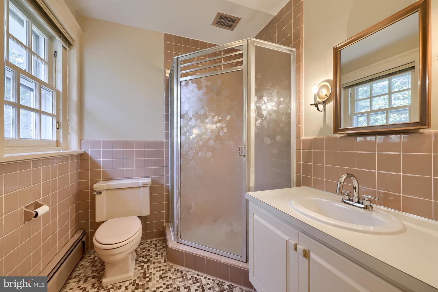 226 E Caracas Ave Property Photo 45