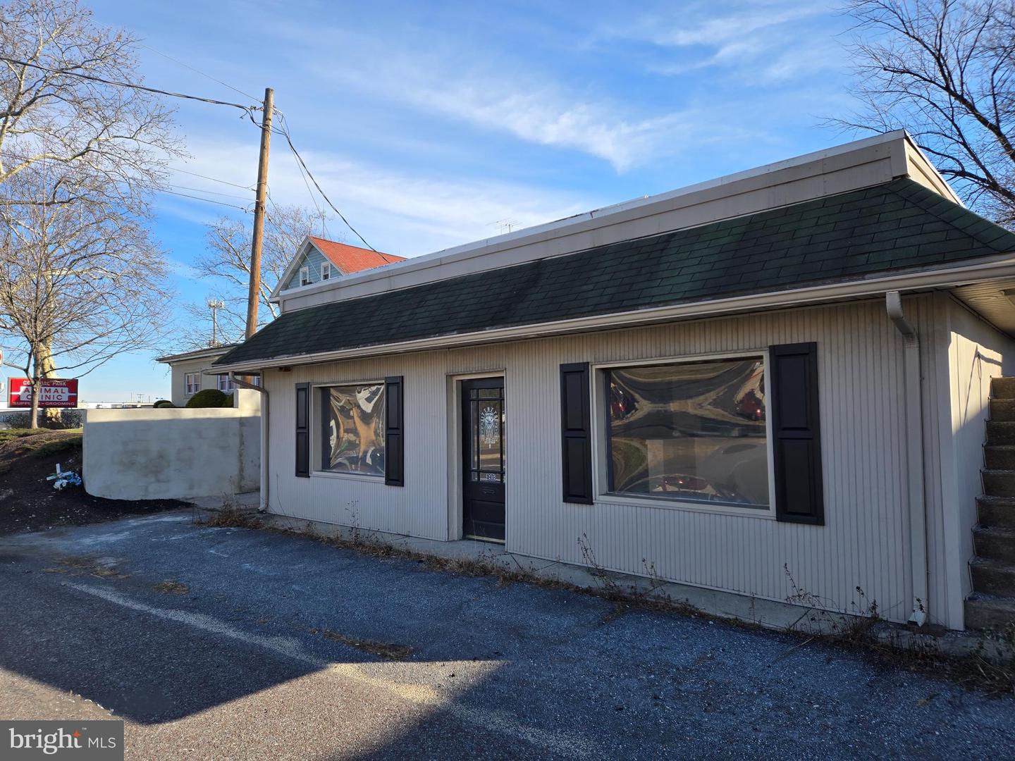 4903 JONESTOWN RD Property Photo 1
