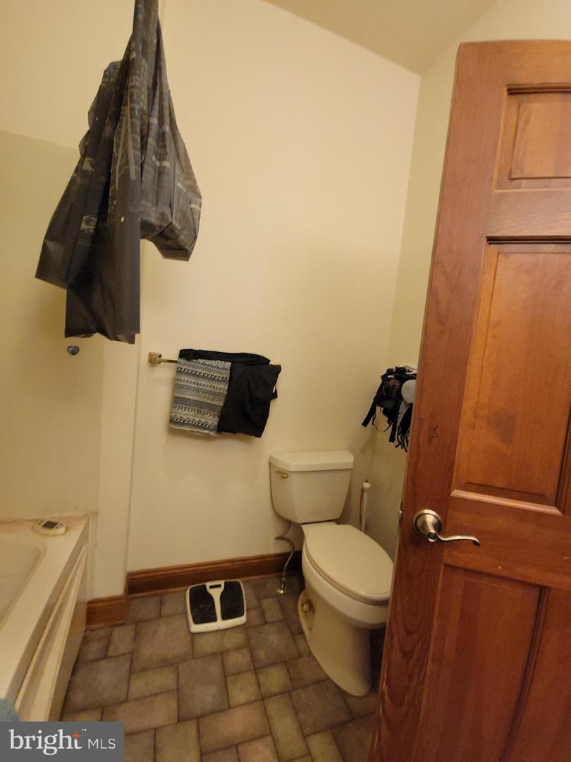 565 Main St Property Photo 21