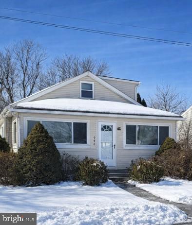 206 Gannett St Property Photo 1