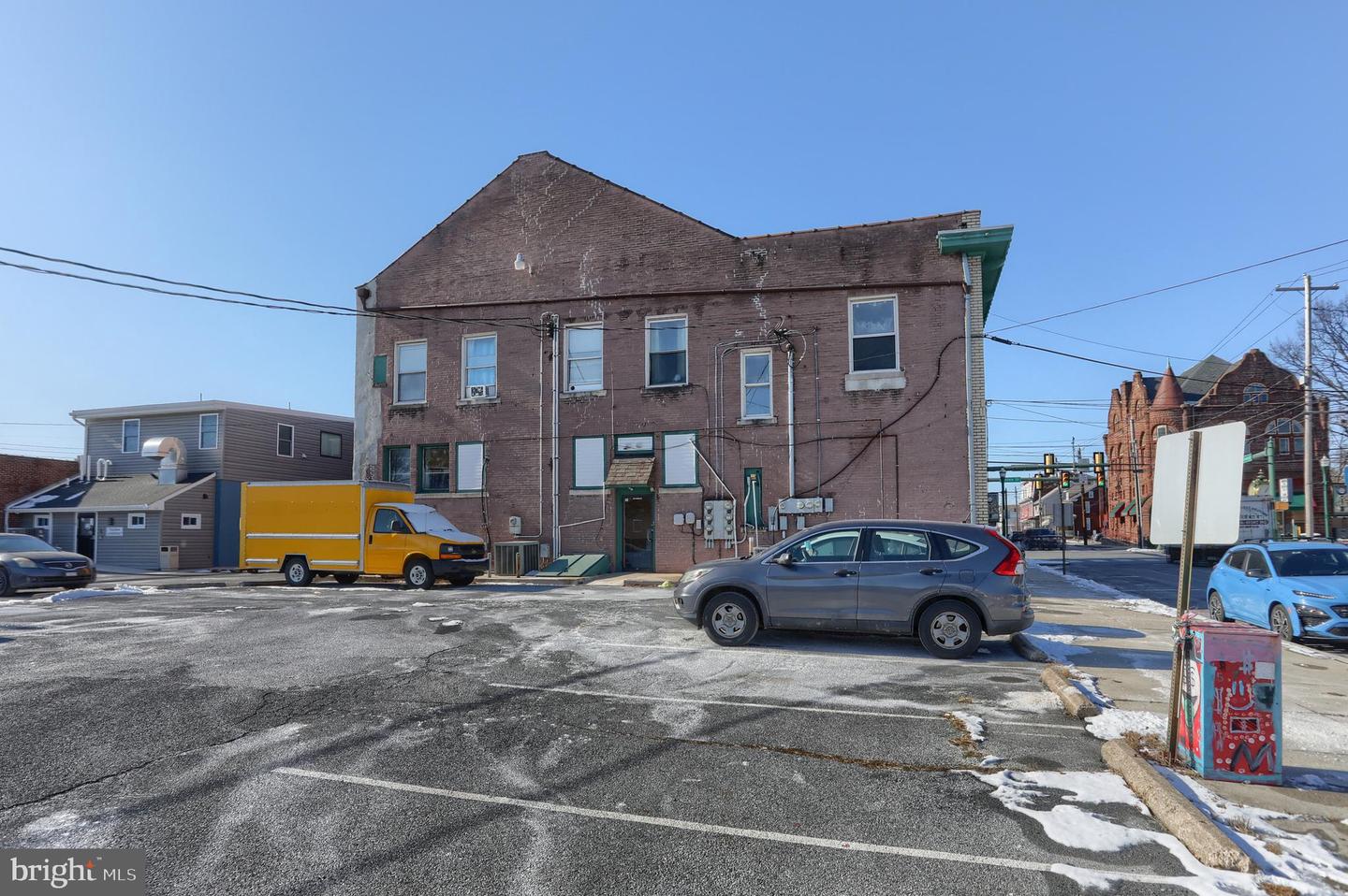 2 S Union St Property Photo 5