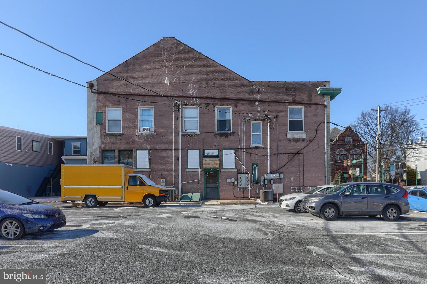 2 S Union St Property Photo 6