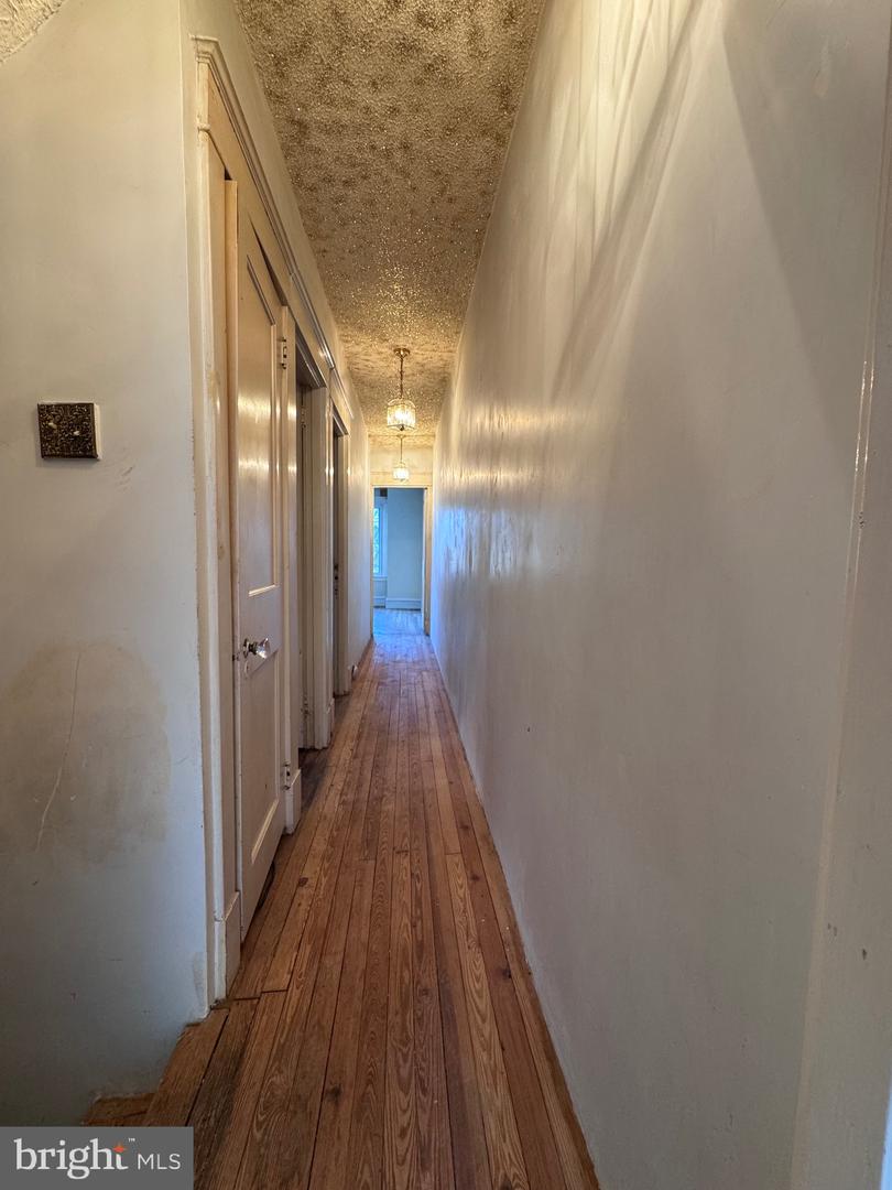 1821 State St Property Photo 9